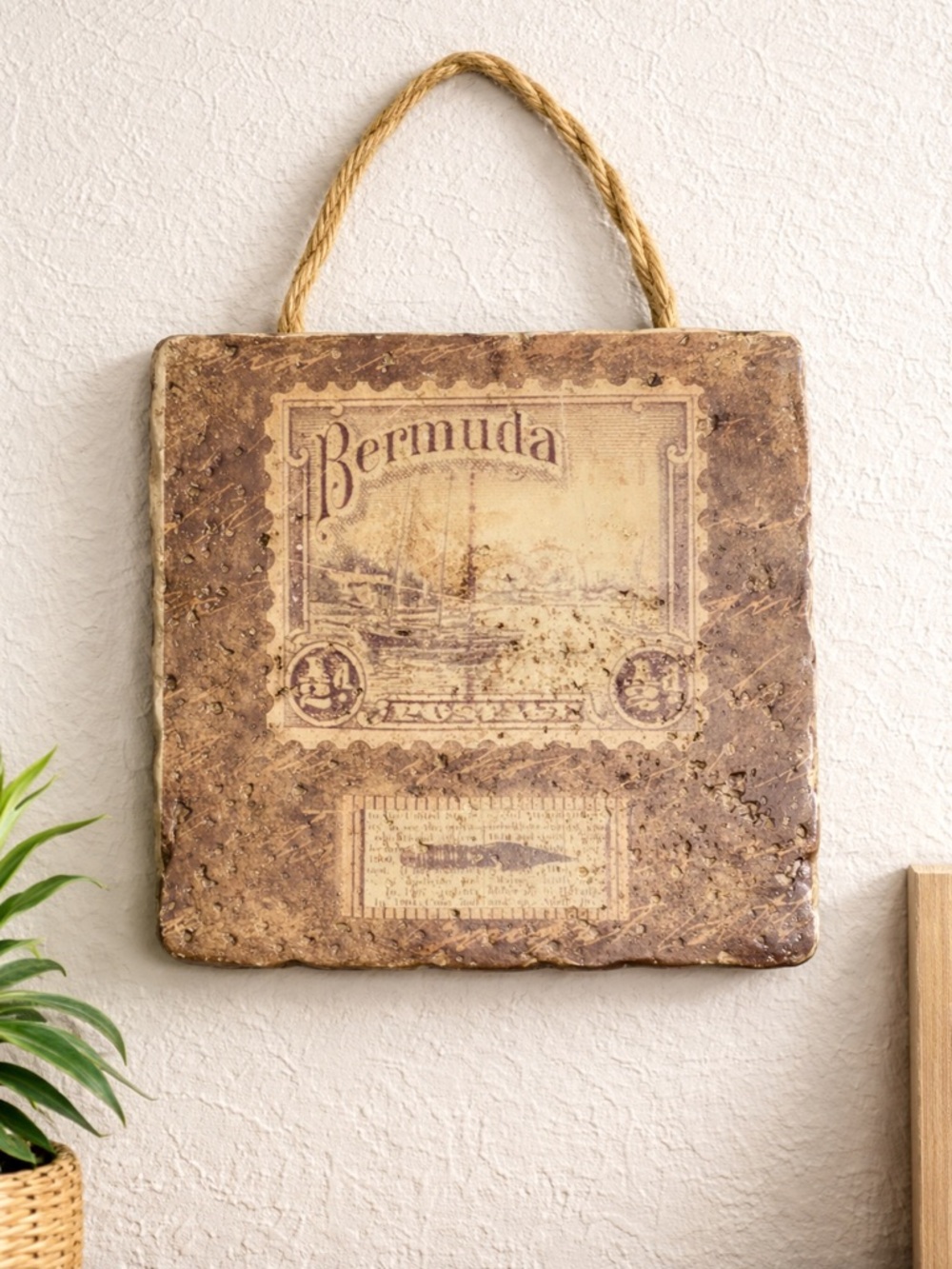 Bermuda Vintage Wall Plaque in Brown and Cream